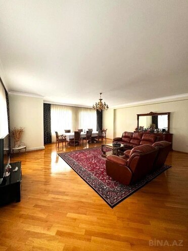 Satılır 4 otaqlı yeni tikili 190 m², 8 Noyabr m., photo 1 from 16