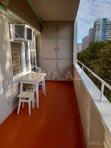 Продаётся 2-комн. вторичка 70 м², Насиминский  р., photo 8 from 11