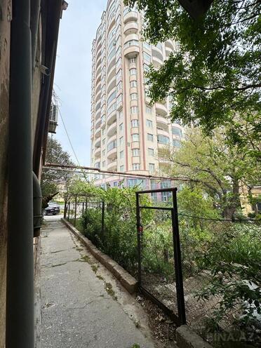 Satılır 3 otaqlı köhnə tikili 90 m², Yasamal r., photo 20 from 25