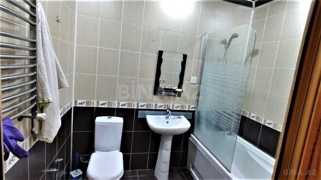 İcarəyə verilir 3 otaqlı yeni tikili 190 m², 28 May m., photo 14 from 15