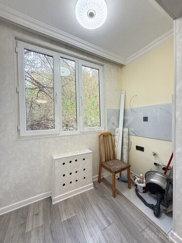 Продаётся 2-комн. вторичка 40 м², м. Иншаатчылар, photo 6 from 15