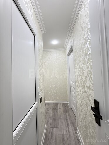 Продаётся 2-комн. вторичка 40 м², м. Иншаатчылар, photo 10 from 15