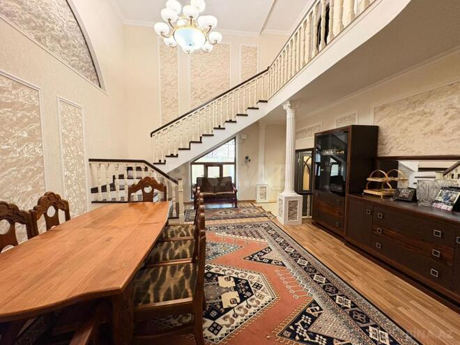 Satılır 7 otaqlı həyət evi/bağ evi 460 m², Gənclik m., photo 1 from 30