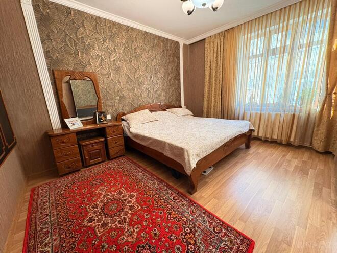 Satılır 7 otaqlı həyət evi/bağ evi 460 m², Gənclik m., photo 8 from 30