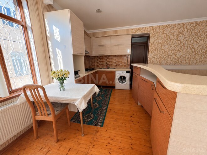 Satılır 7 otaqlı həyət evi/bağ evi 460 m², Gənclik m., photo 17 from 30