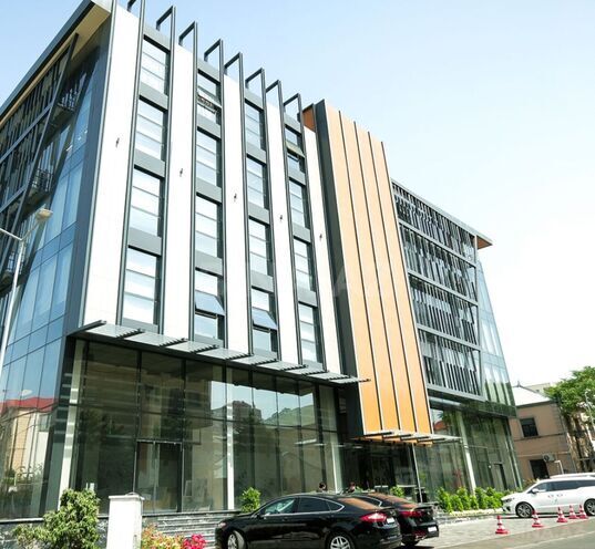 Satılır 7 otaqlı həyət evi/bağ evi 460 m², Gənclik m., photo 29 from 30