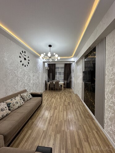 Сдаётся 2-комн. новостройка 66 м², photo 1 from 14