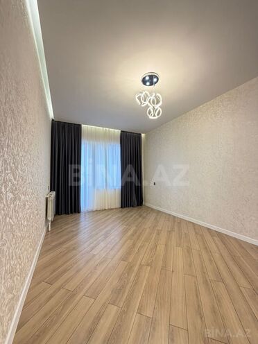 Продаётся 4-комн. вторичка 100 м², пос. Бакиханова, photo 1 from 18
