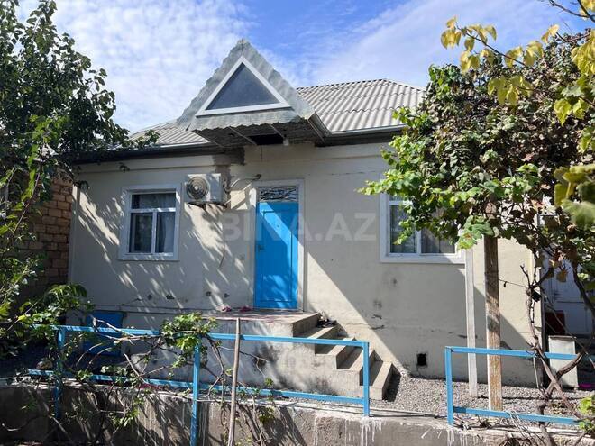 Satılır 3 otaqlı həyət evi/bağ evi 100 m², photo 1 from 16