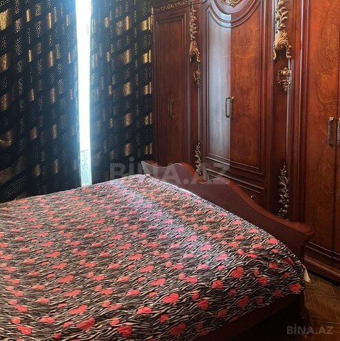 Satılır 3 otaqlı köhnə tikili 70 m², Nizami m., photo 8 from 12
