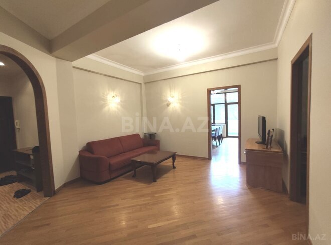 Satılır 4 otaqlı köhnə tikili 155 m², Sahil m., photo 14 from 22