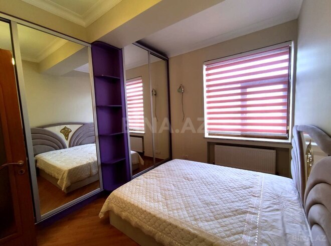 Satılır 4 otaqlı köhnə tikili 155 m², Sahil m., photo 13 from 22