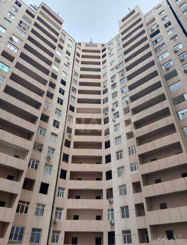 Satılır 3 otaqlı yeni tikili 134 m², 8-ci mikrorayon q., photo 1 from 7
