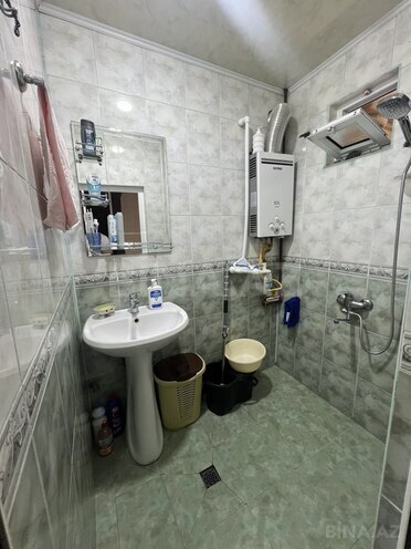Продаётся 3-комн. вторичка 68 м², м. Ази Асланов, photo 6 from 23