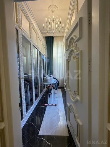 Satılır 4 otaqlı köhnə tikili 215 m², Sahil m., photo 26 from 31