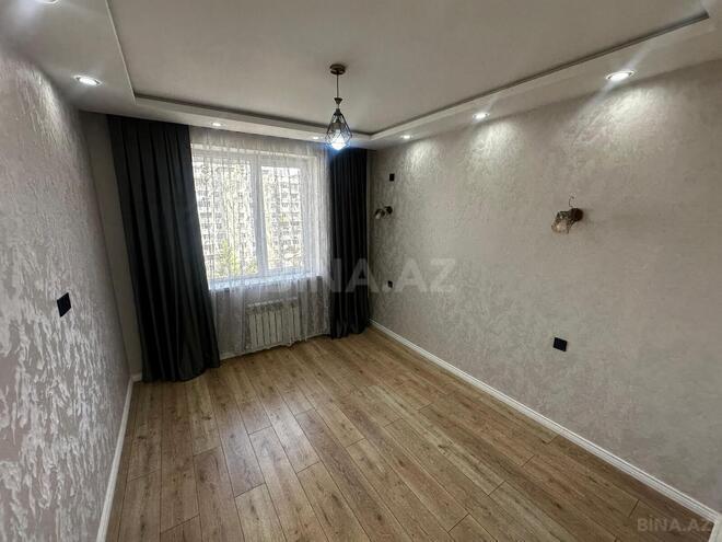 Продаётся 3-комн. вторичка 65 м², м. Ази Асланов, photo 6 from 15