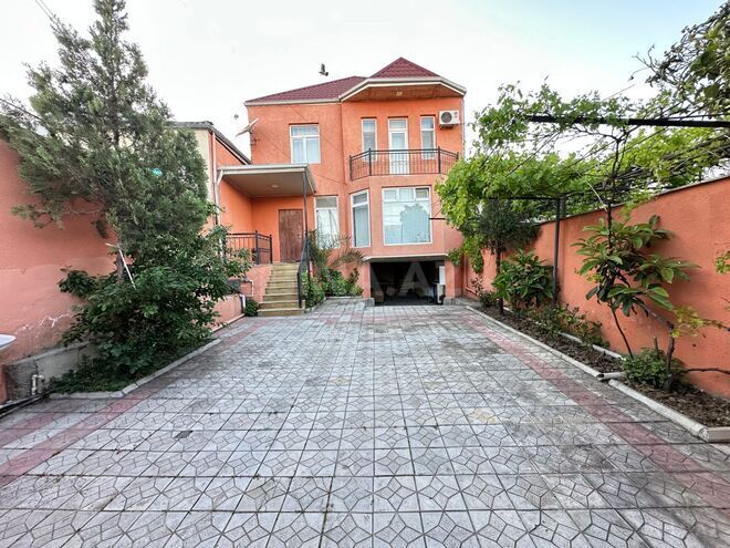 Продаётся 6-комн. дом/дача 360 м², пос. Карачухур, photo 1 from 29