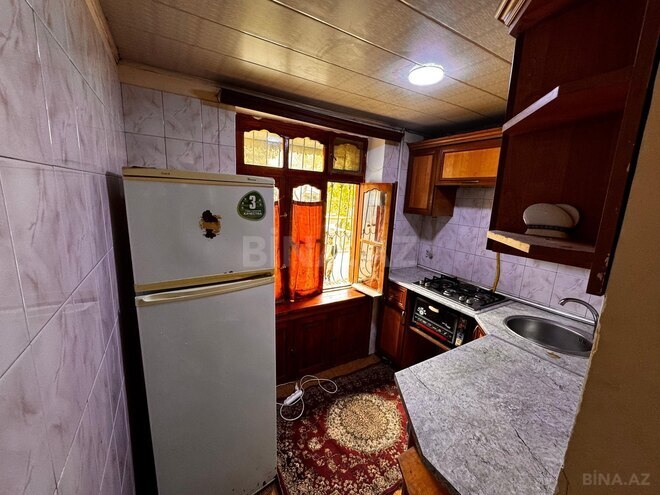 Сдаётся 3-комн. вторичка 65 м², м. Нефтчиляр, photo 9 from 11