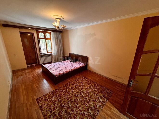 Сдаётся 3-комн. вторичка 65 м², м. Нефтчиляр, photo 4 from 11