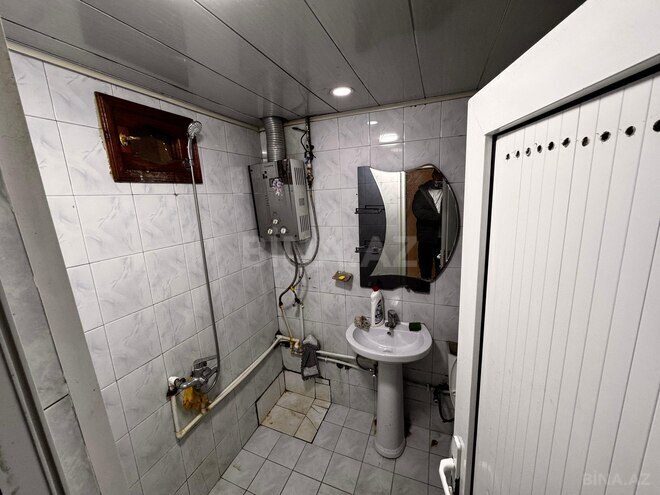 Сдаётся 3-комн. вторичка 65 м², м. Нефтчиляр, photo 8 from 11