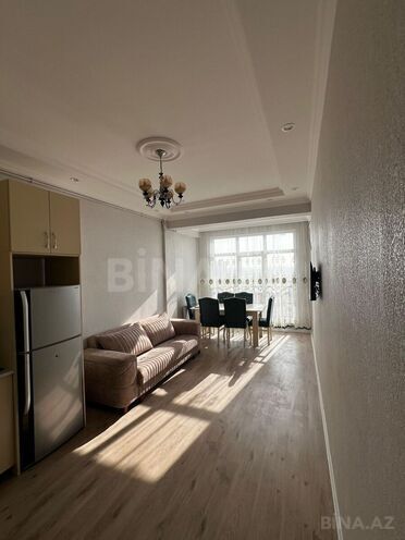 Сдаётся 2-комн. новостройка 70 м², photo 1 from 9