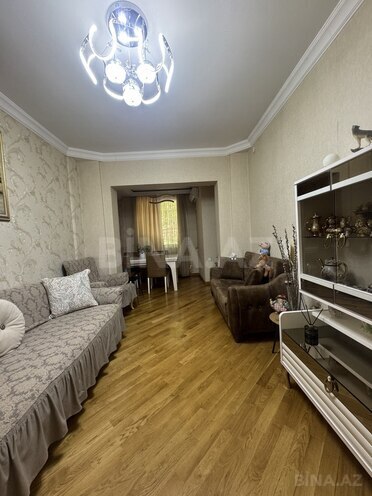 Продаётся 2-комн. вторичка 65 м², м. Азадлыг проспекти, photo 7 from 22