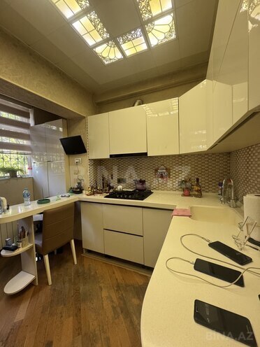 Продаётся 2-комн. вторичка 65 м², м. Азадлыг проспекти, photo 18 from 22