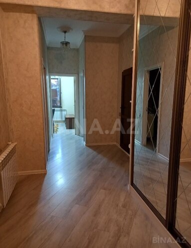 Сдаётся 2-комн. новостройка 70 м², м. Ази Асланов, photo 3 from 9