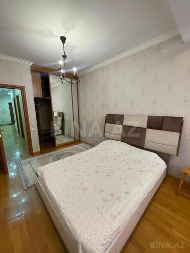 İcarəyə verilir 3 otaqlı yeni tikili 145 m², 28 May m., photo 9 from 21