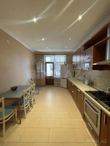 İcarəyə verilir 3 otaqlı yeni tikili 145 m², 28 May m., photo 6 from 21
