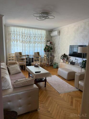 Продаётся 3-комн. вторичка 60 м², Насиминский  р., photo 1 from 12