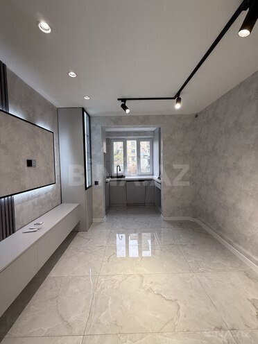Satılır 4 otaqlı köhnə tikili 80 m², Həzi Aslanov m., photo 1 from 23
