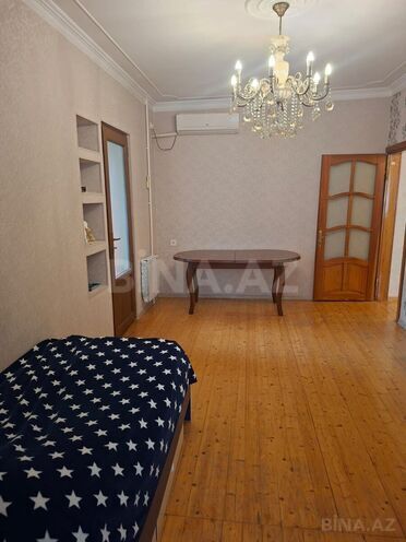 Продаётся 2-комн. вторичка 45 м², м. Насими, photo 1 from 12