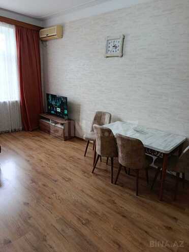 İcarəyə verilir 2 otaqlı köhnə tikili 55 m², İnşaatçılar m., photo 5 from 9