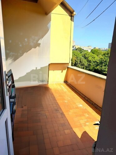 Satılır 3 otaqlı köhnə tikili 60.5 m², Nəsimi r., photo 8 from 13