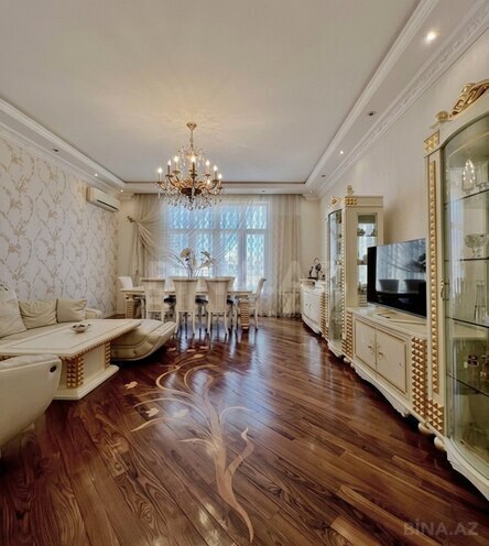 Продаётся 3-комн. новостройка 120 м², м. Ичеришехер, photo 3 from 9