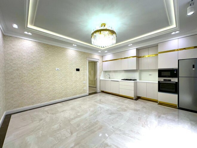Satılır 4 otaqlı yeni tikili 242 m², Sahil m., photo 10 from 31