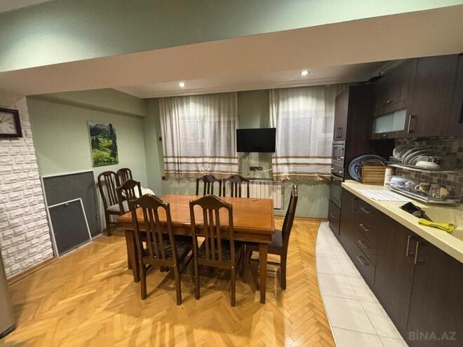 Продаётся 3-комн. вторичка 105 м², Насиминский  р., photo 14 from 19