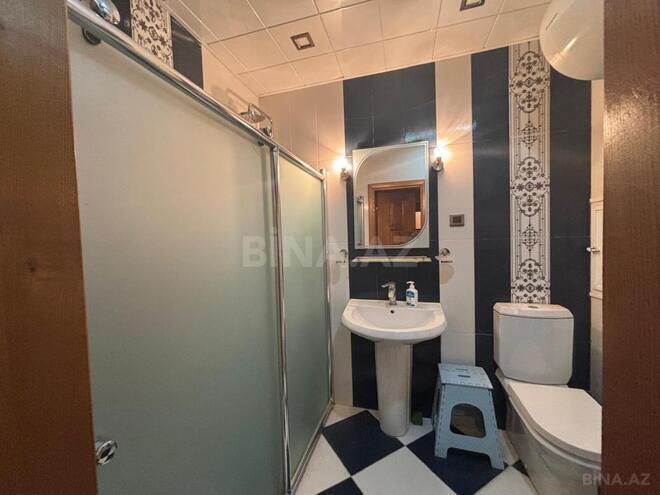 Продаётся 3-комн. вторичка 105 м², Насиминский  р., photo 17 from 19