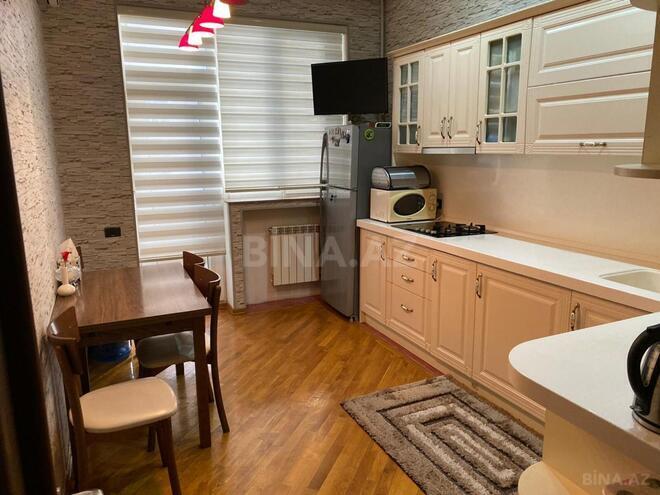 İcarəyə verilir 2 otaqlı yeni tikili 70 m², 8 Noyabr m., photo 11 from 15
