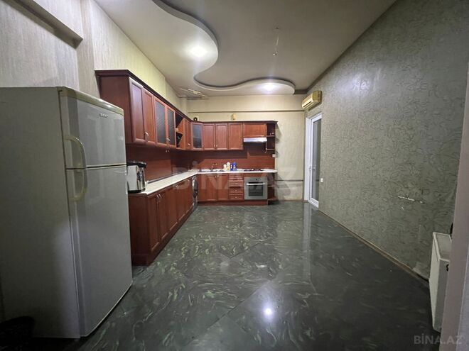 İcarəyə verilir 3 otaqlı yeni tikili 150 m², 28 May m., photo 25 from 27