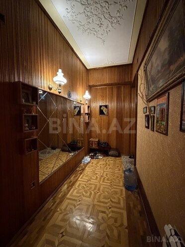 Satılır 4 otaqlı köhnə tikili 140 m², Sahil m., photo 29 from 30