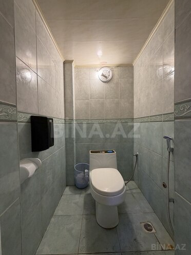 Satılır 4 otaqlı köhnə tikili 200 m², Sahil m., photo 20 from 22