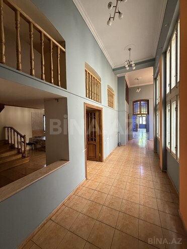Satılır 4 otaqlı köhnə tikili 200 m², Sahil m., photo 3 from 22