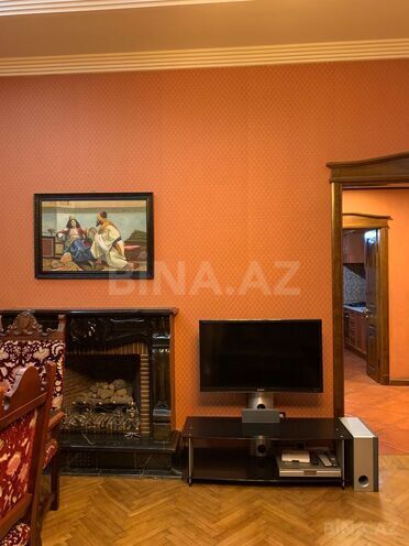 Satılır 4 otaqlı köhnə tikili 120 m², İçəri Şəhər m., photo 11 from 32