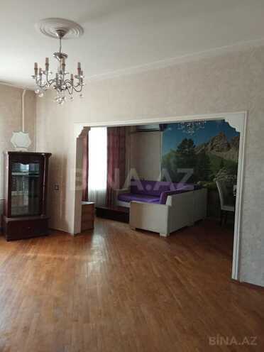 İcarəyə verilir 4 otaqlı köhnə tikili 117 m², İnşaatçılar m., photo 3 from 29