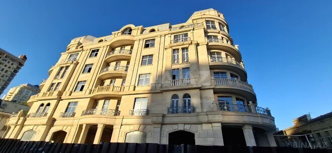 Продаётся 5-комн. новостройка 290 м², м. Сахил, photo 3 from 16