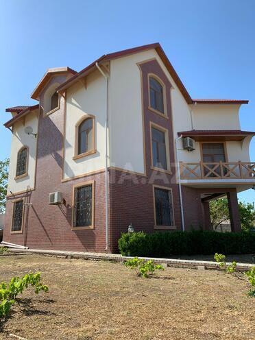 Satılır 9 otaqlı həyət evi/bağ evi 360 m², Novxanı q., photo 1 from 16