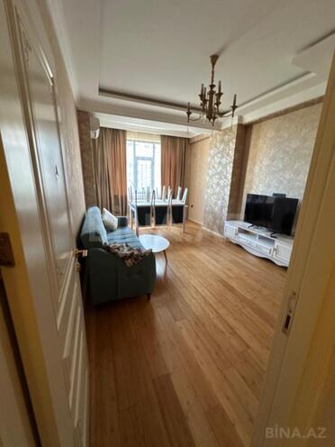 Сдаётся 2-комн. новостройка 60 м², м. 8 ноября, photo 1 from 7