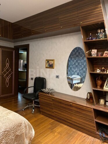 Satılır 4 otaqlı köhnə tikili 110 m², Nizami m., photo 12 from 18